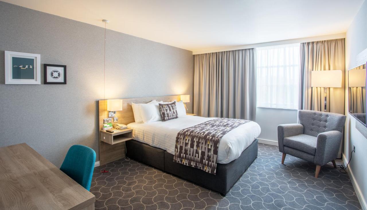 Holiday Inn Ellesmere Port/Cheshire Oaks By Ihg Exterior foto