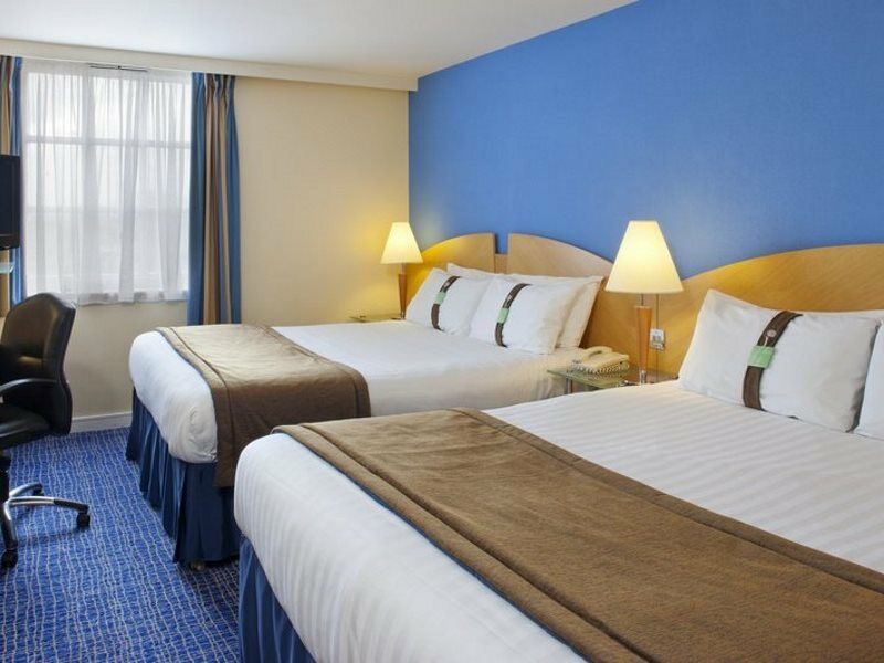 Holiday Inn Ellesmere Port/Cheshire Oaks By Ihg Exterior foto